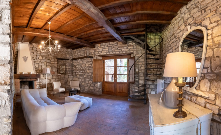 Casa Cinghiale0001-HDR-Pano