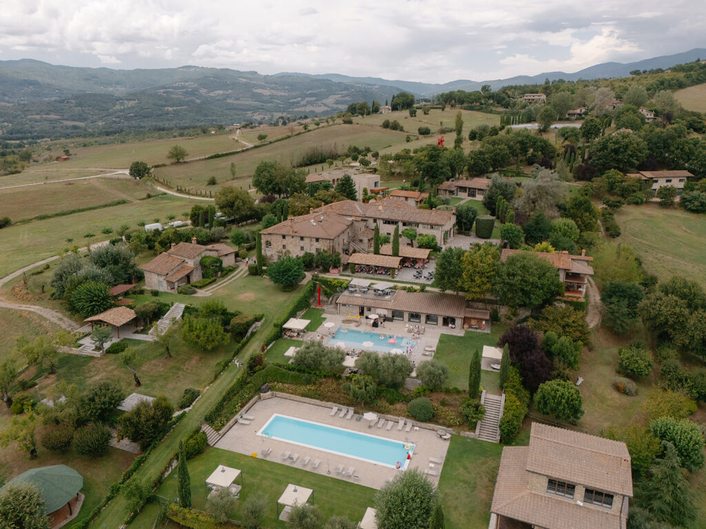 Diana and Morris, Wedding in Borgo Corsignano, Tuscany
